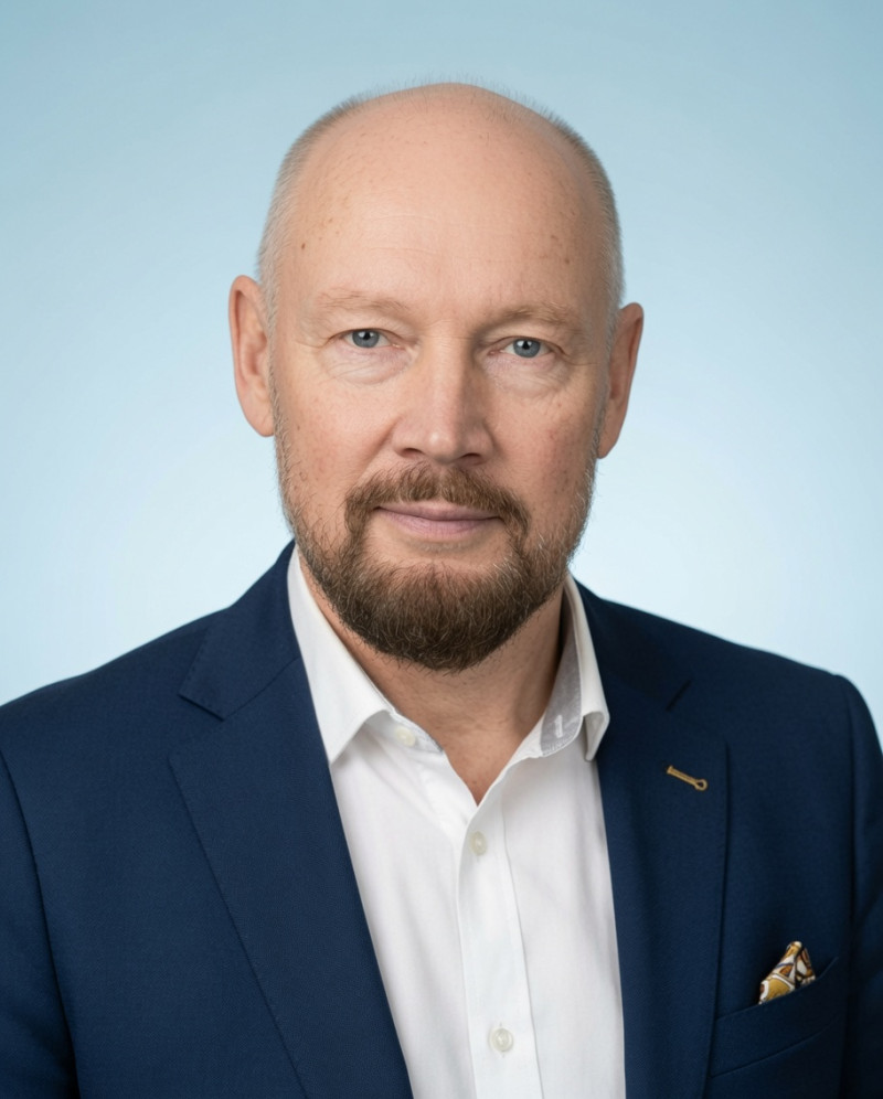 Ушаков Григорий Евгеньевич